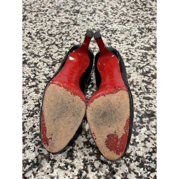Christian Louboutin Round Toe Slip On Pumps in Black Leather Size 36.5 US 6.5